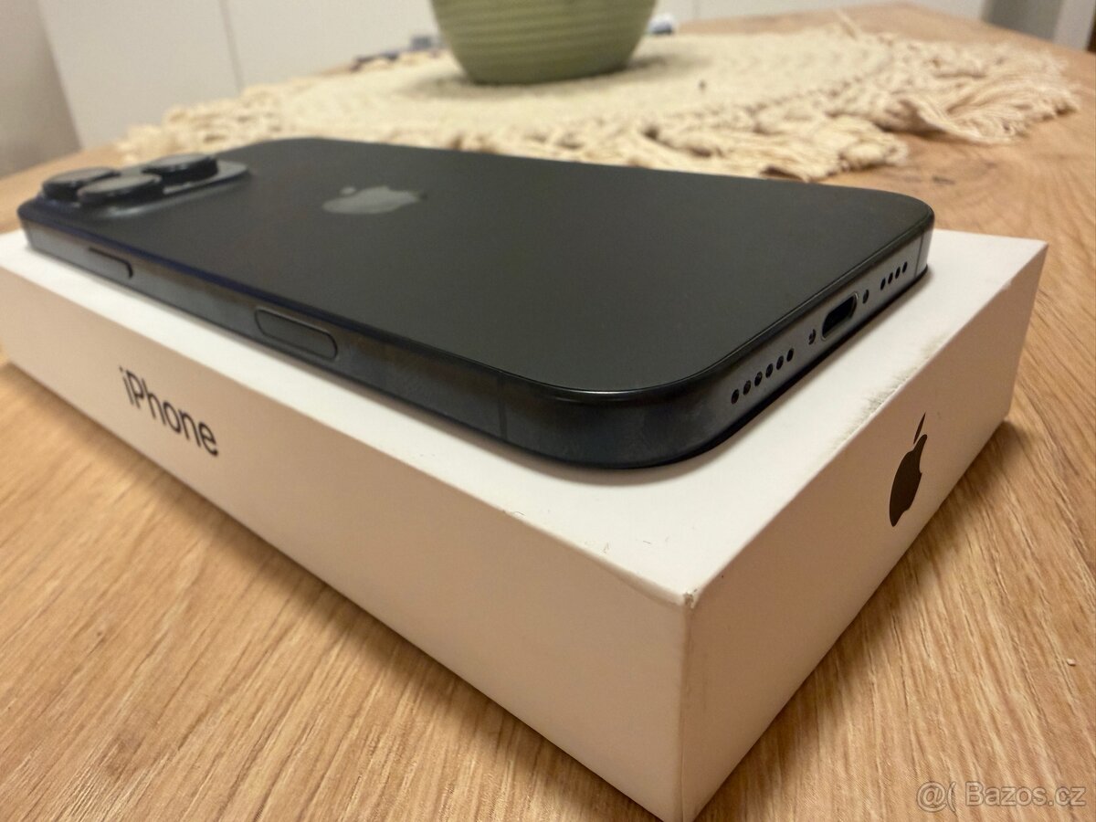 iPhone 16 Pro Max, Black Titanium, 256GB - 5