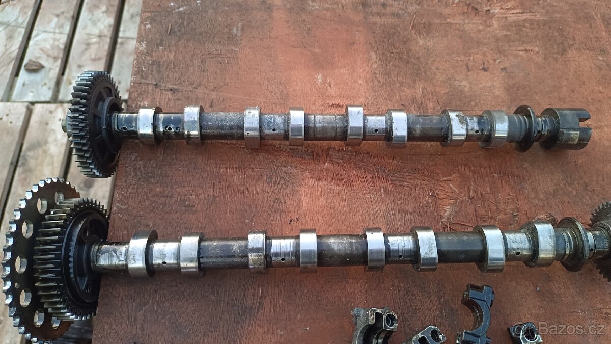 Dily z motoru Renault Trafic II 2.0dci 84kw 115ps 215tis - 5