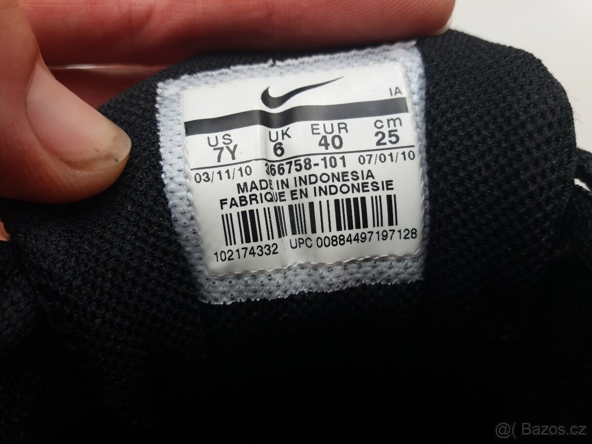 NIKE sálové boty vel. 40 - 5