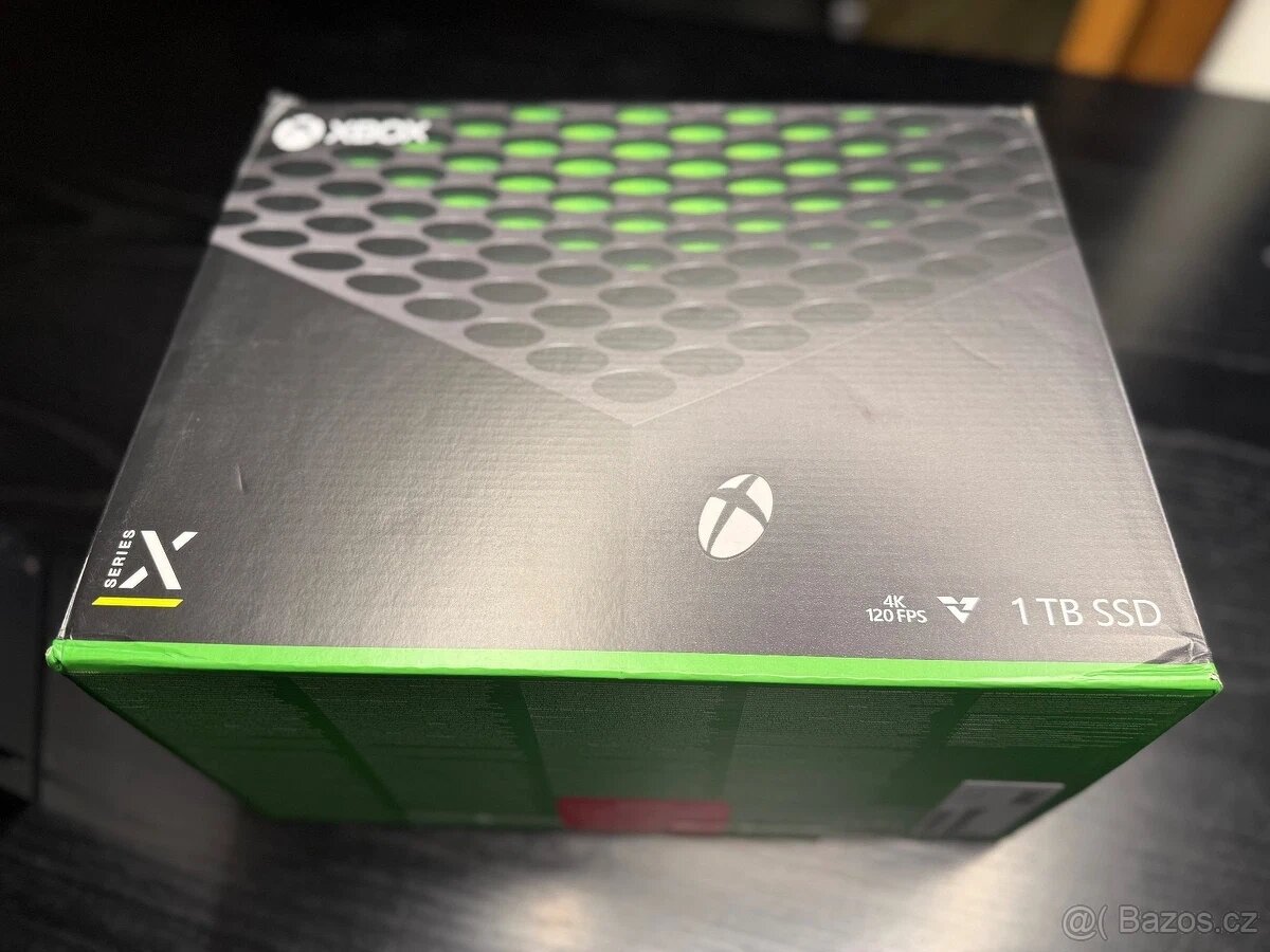 Microsoft Xbox Series X - 5