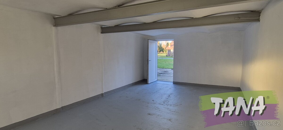 Pronájem skladovacích prostor od 12m2, ve zrekonstruovaném o - 5