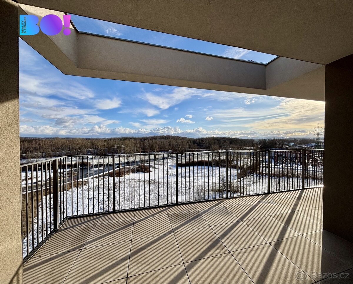 Pronájem bytu 3+kk, 83 m² s parkovacím místem a lodžií 18 m² - 5