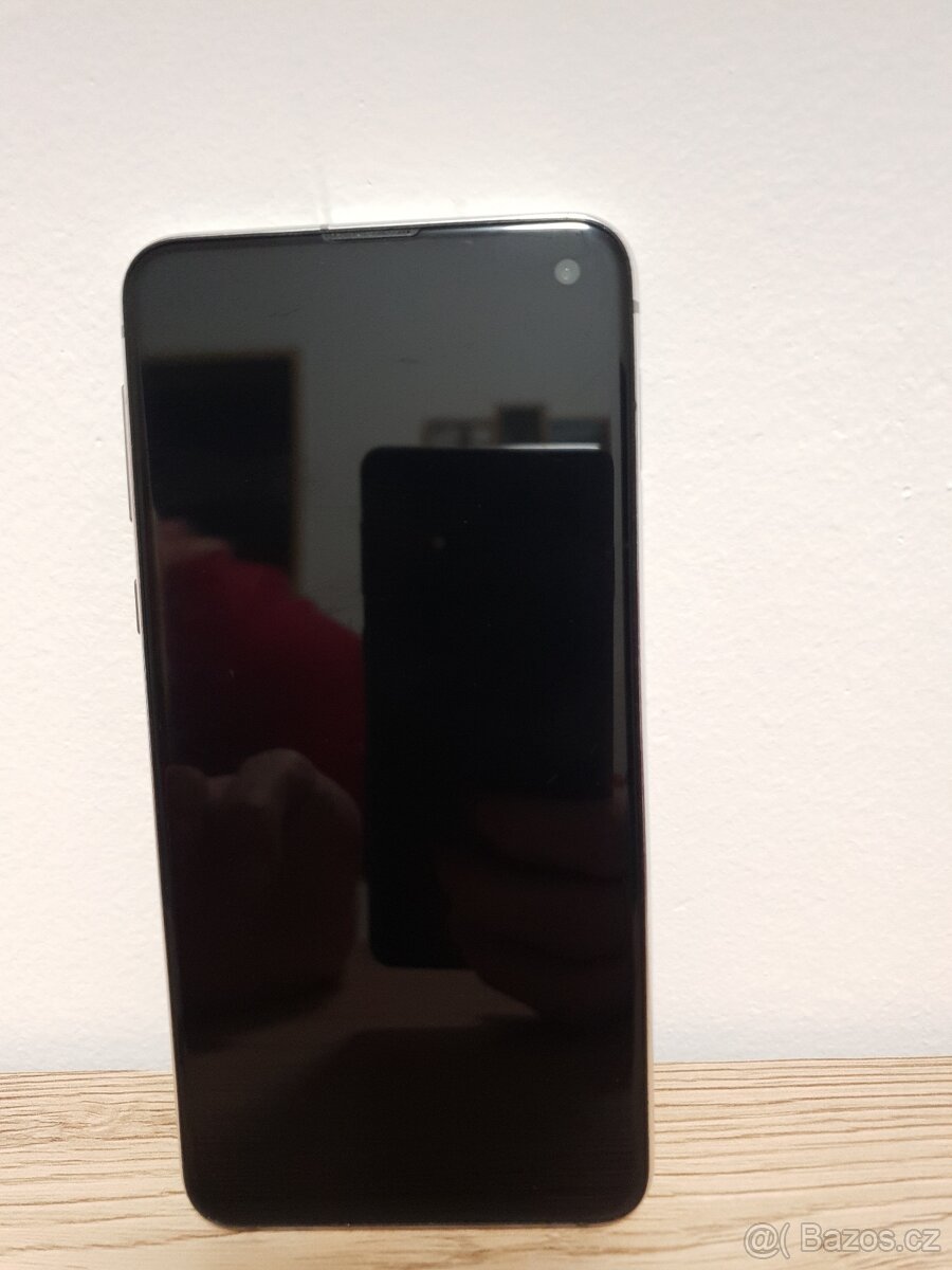 Samsung galaxy S10e - 5