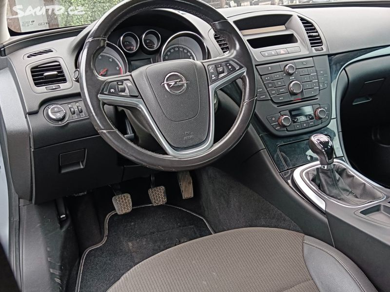 Opel Insignia A 2,0 CDTi 118kw TK 6/2027 - 5