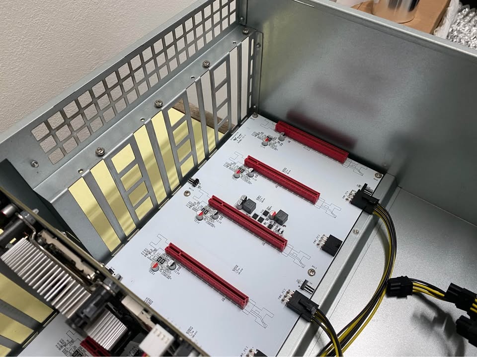 OCTOMINER X8ULTRA PLUS (pro 8x GPU) - 5