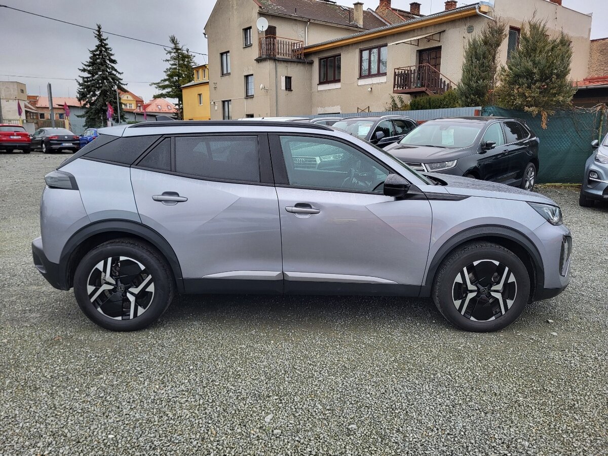 PEUGEOT 2008 1.2 PureTech 130k AUTOMAT - 5