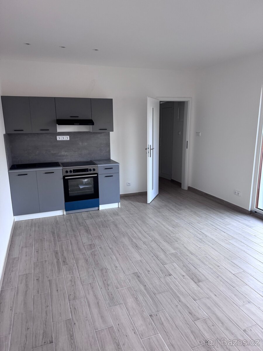 Mobilní dům 8x4m - 5