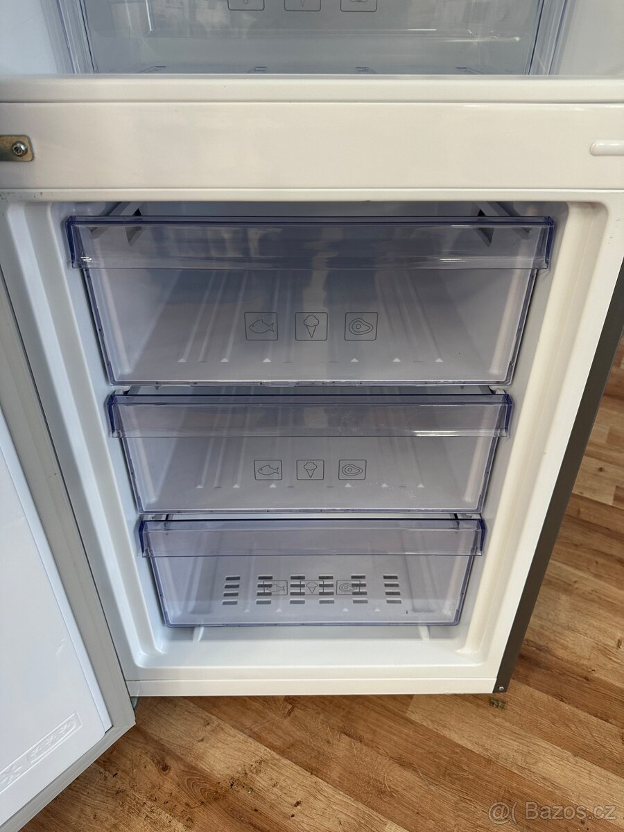 Lednice s mrazákem Beko (294) - 5