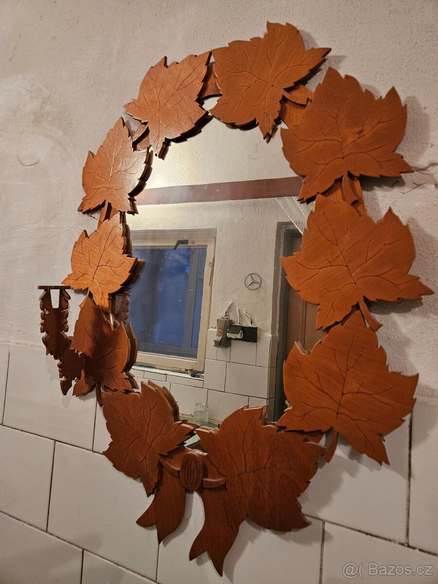 Dřevěné zrcadlo - 5