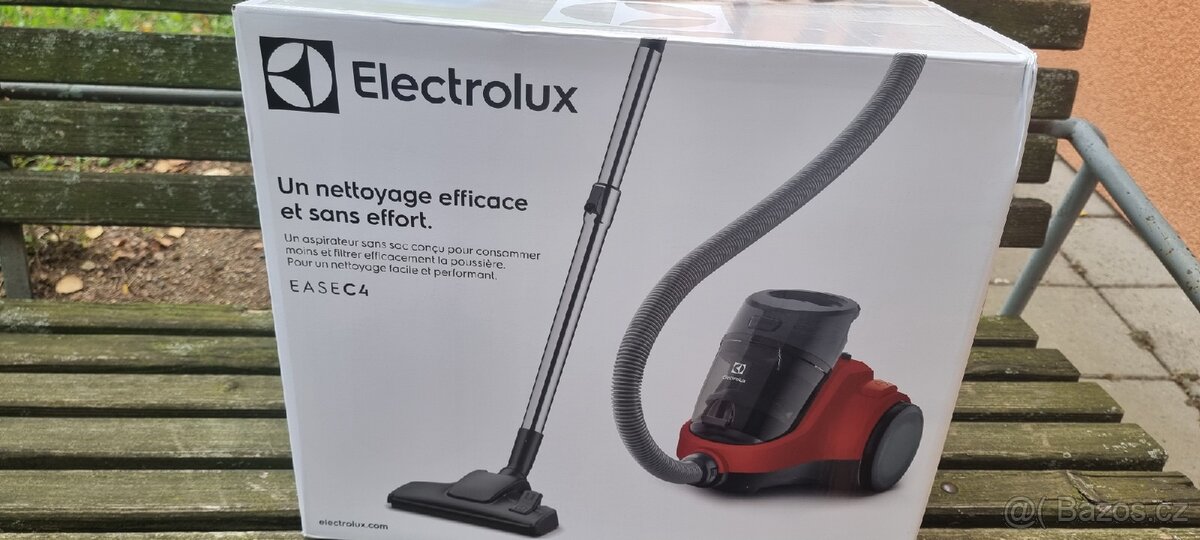Vysavač Electrolux nový - 5