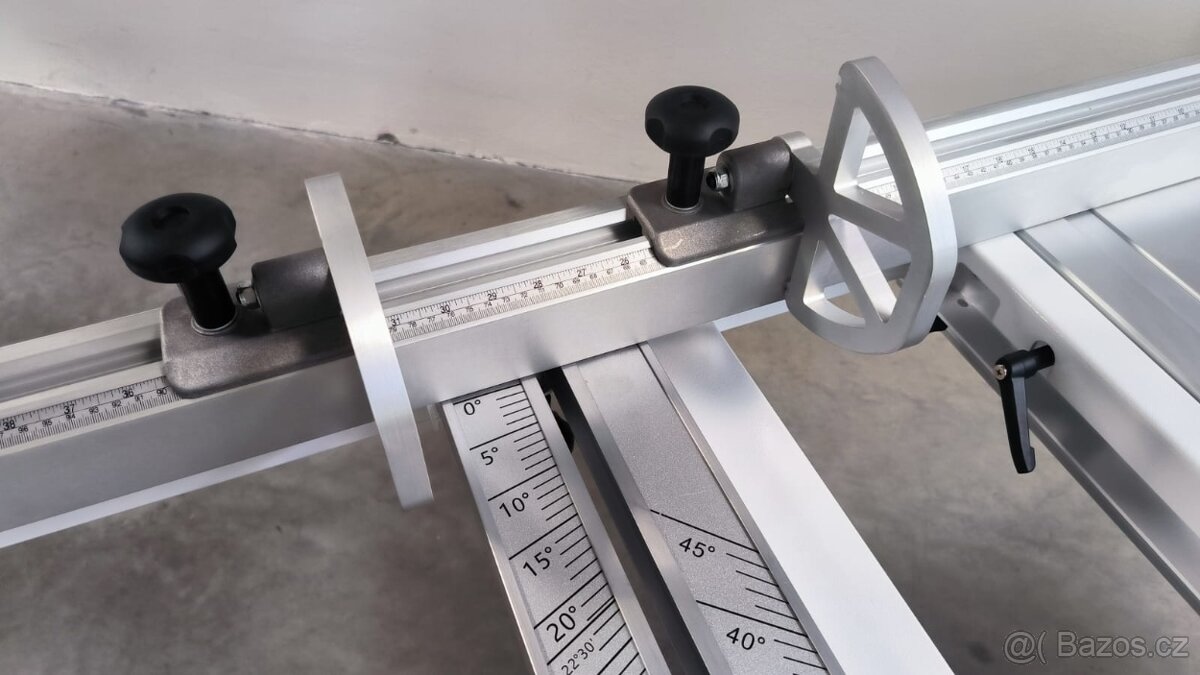 Formátovací pila SICAR SEGA 350 s předřezem a stolem 3,2 m - 5