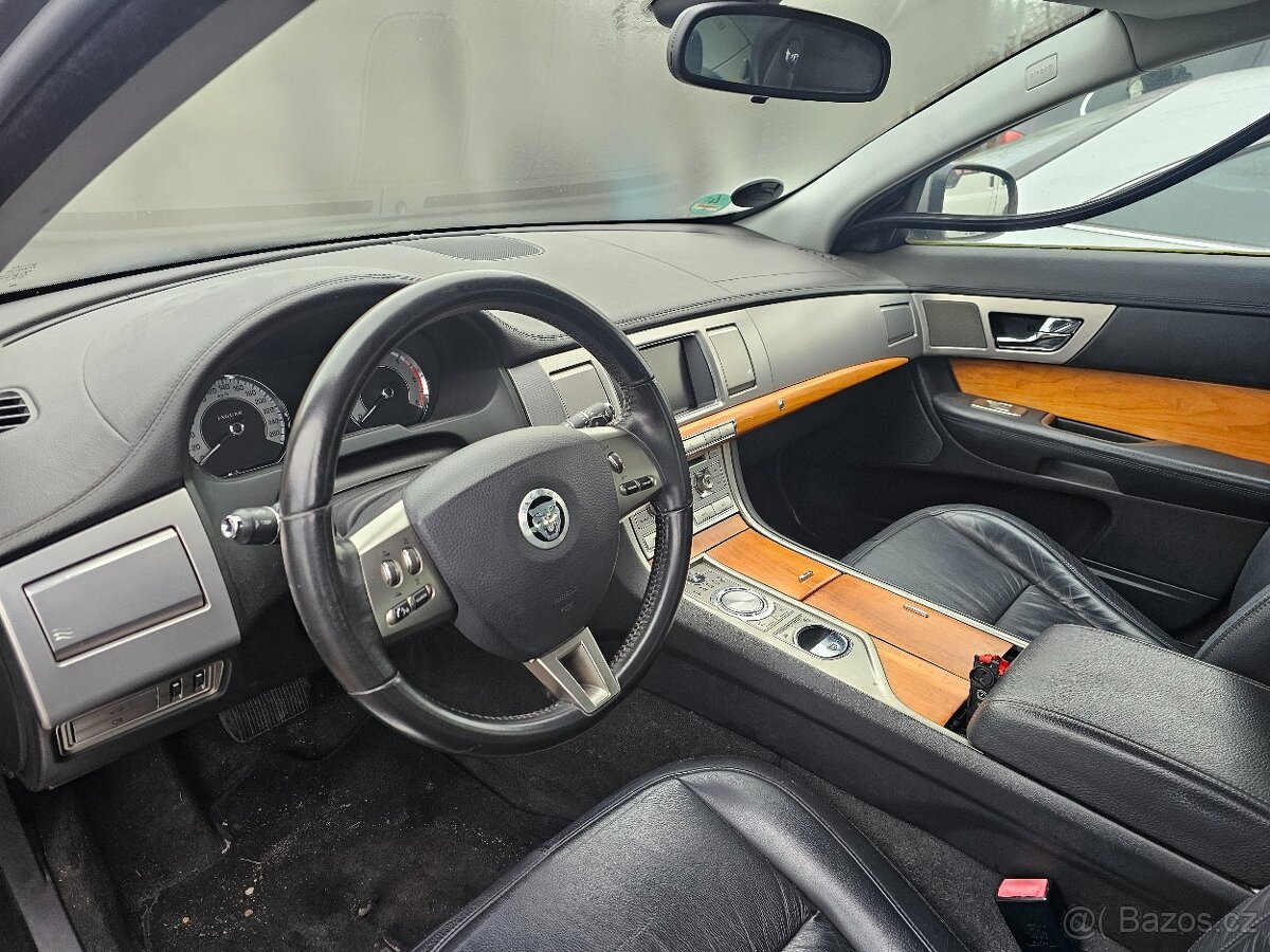 JAGUAR XF 2011 3.0D 177kW NEFUNKČNÍ MOTOR - 5