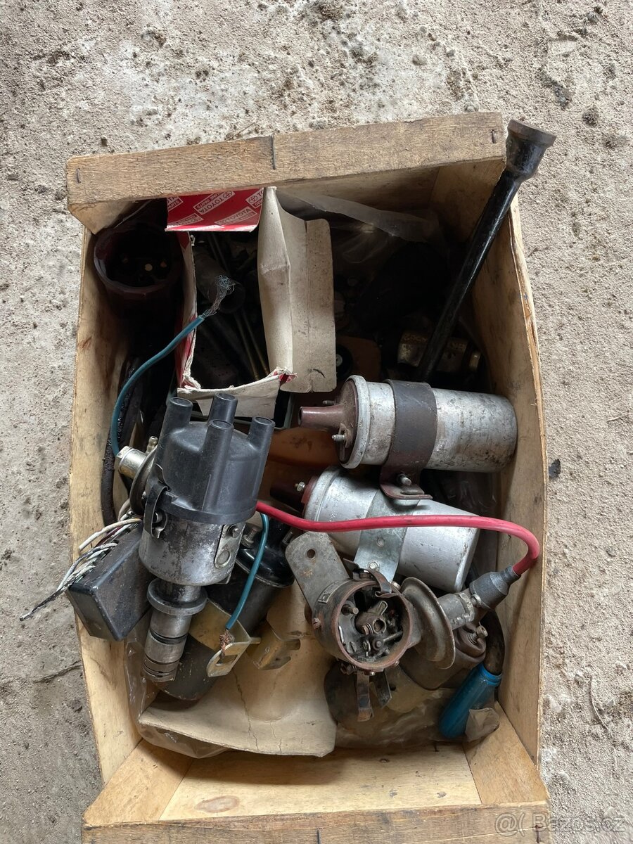 DÍLY NA STARÉ VOZY ŠKODA - 5