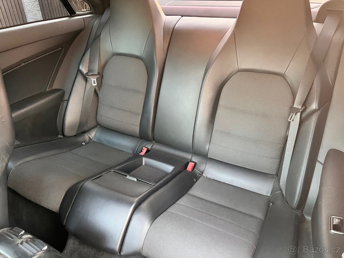 Mercedes-Benz E Coupé 220 CDI 2012 - 5