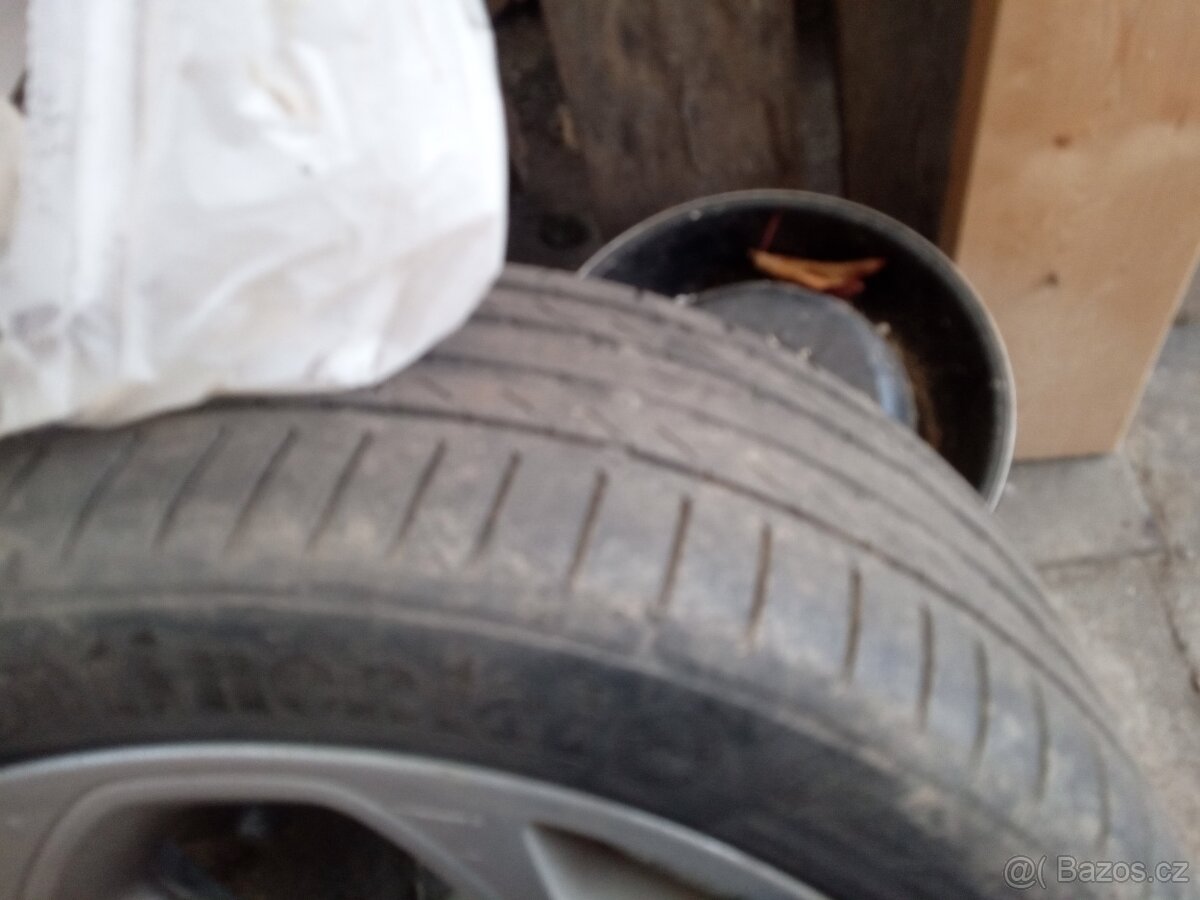 Letní Pneu s ráfky na Ford Mondeo R18 - 5
