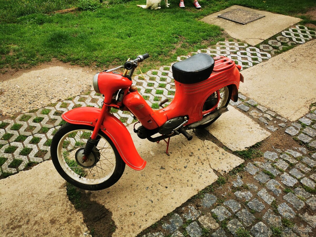 Jawa 555 - 5