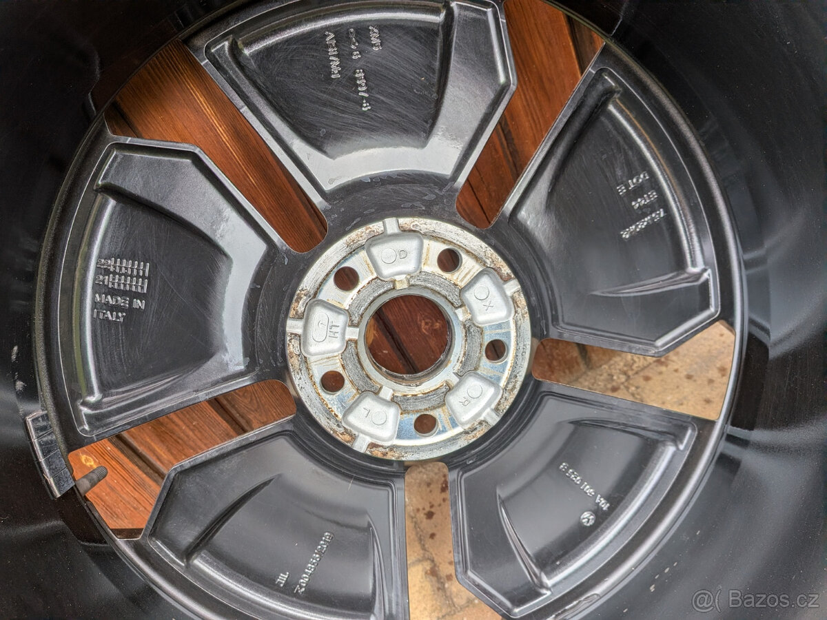 Originál kola VW ID.3 Sanya R20