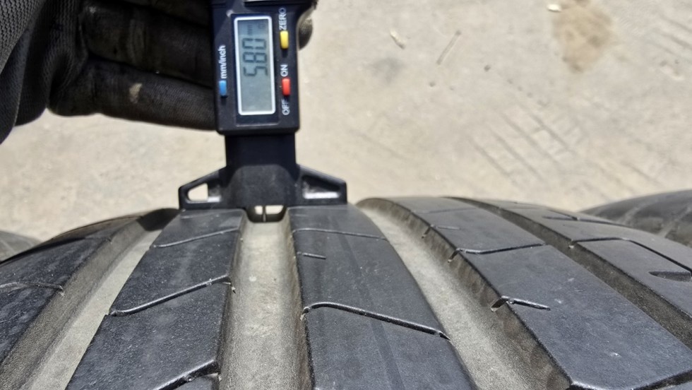 Letní pneu 245/45/19 Pirelli - 5