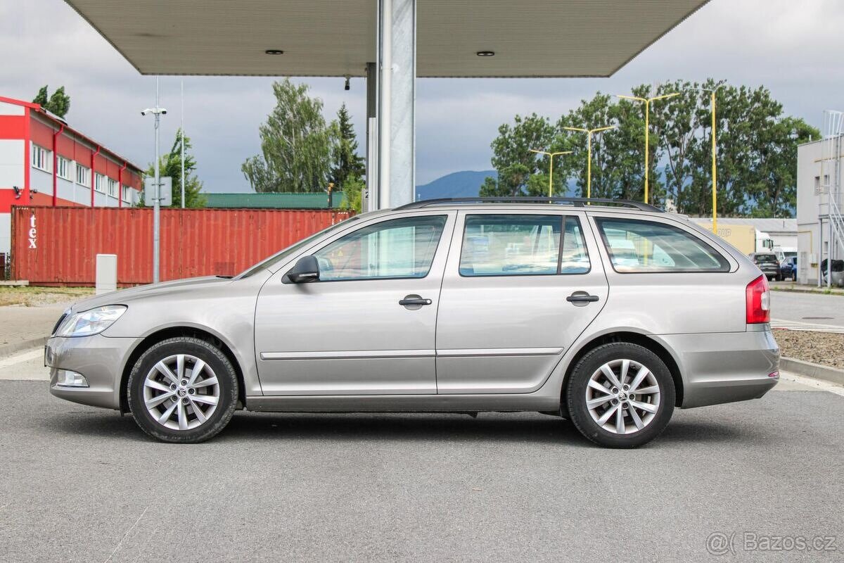 Škoda Octavia 2 Combi Facelift 1.6 TDi 77kw - 5