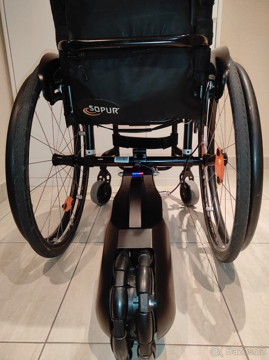 Prídavný pohon k invalidnému vozíku - Smartdrive - 5