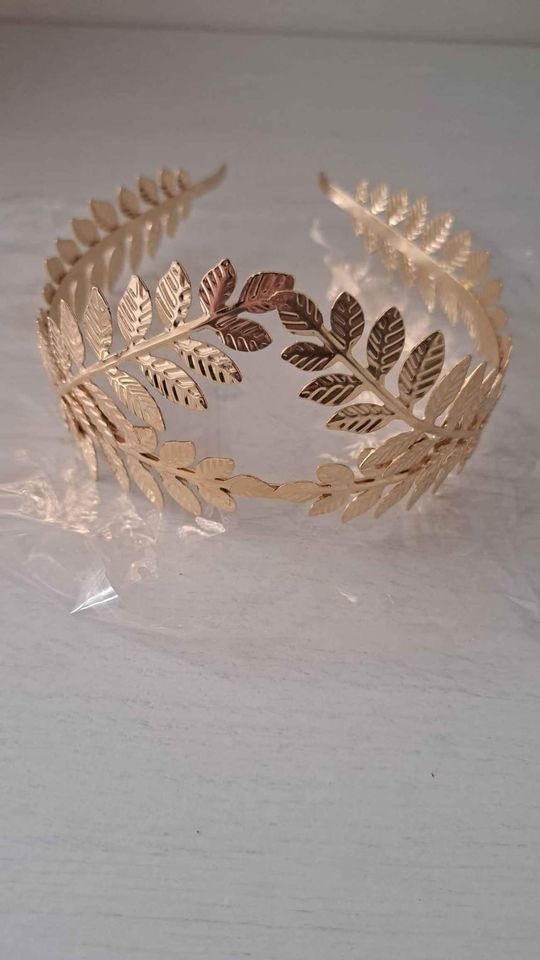 Nové antické svatební šaty + korunka - 5