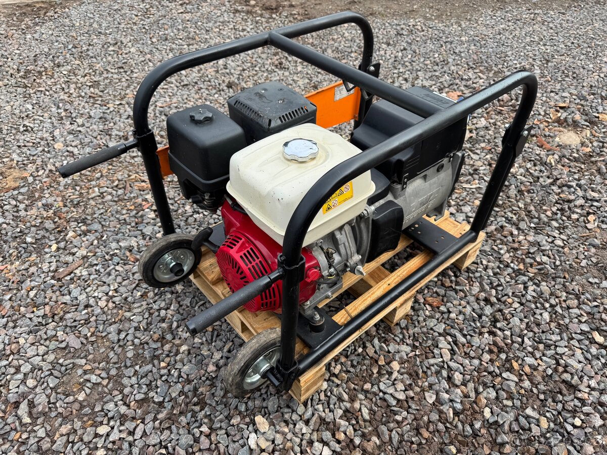 Elektrocentrála Medvěd Arctos 9030H. 8kw - 5