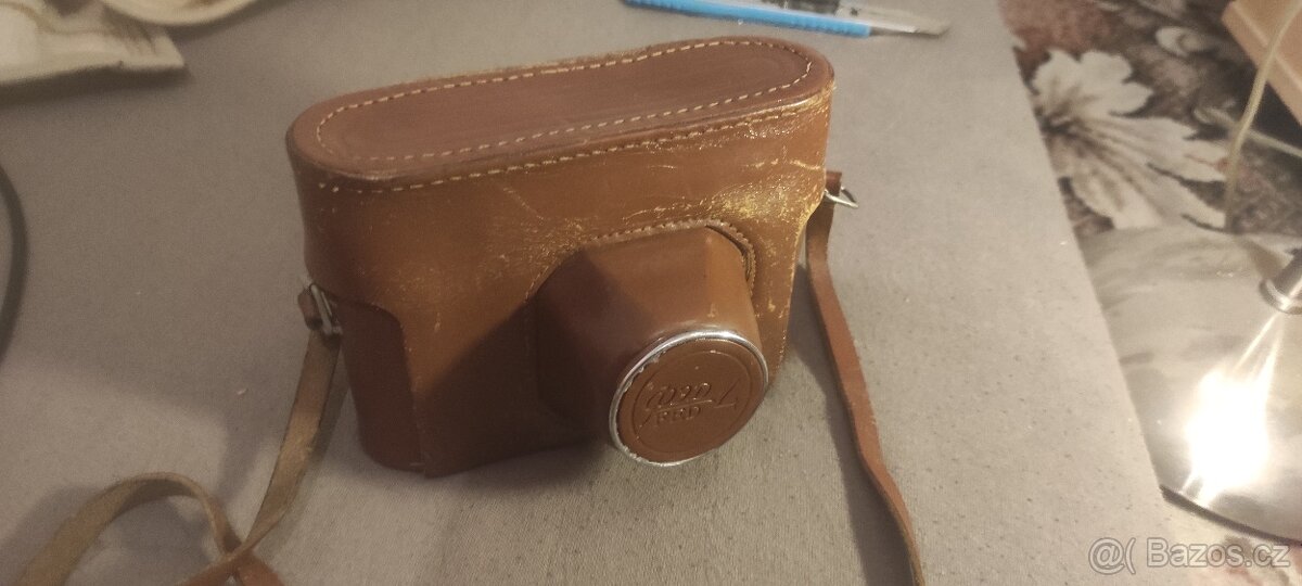 Staré fotoaparáty, kamera a príslušenství - 5