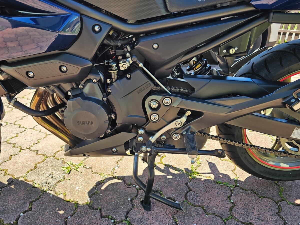 Yamaha Diversion XJ6 - 5