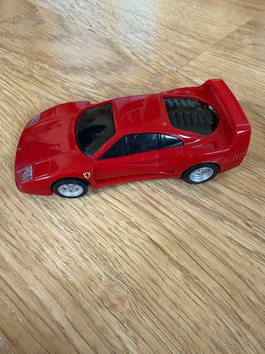 Ferrari autíčka - 5