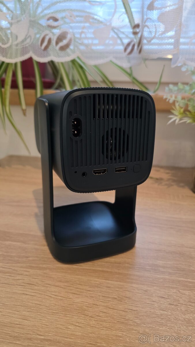 Projektor Wanbo Cube 1 TOP STAV - 5