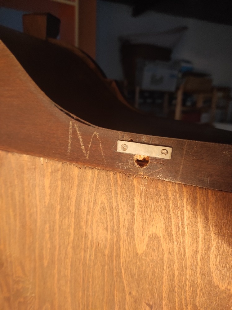 Starožitná skříňka - 5