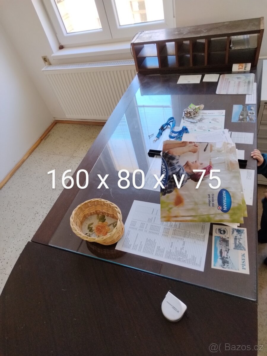 Pracovní psací stůl - 5