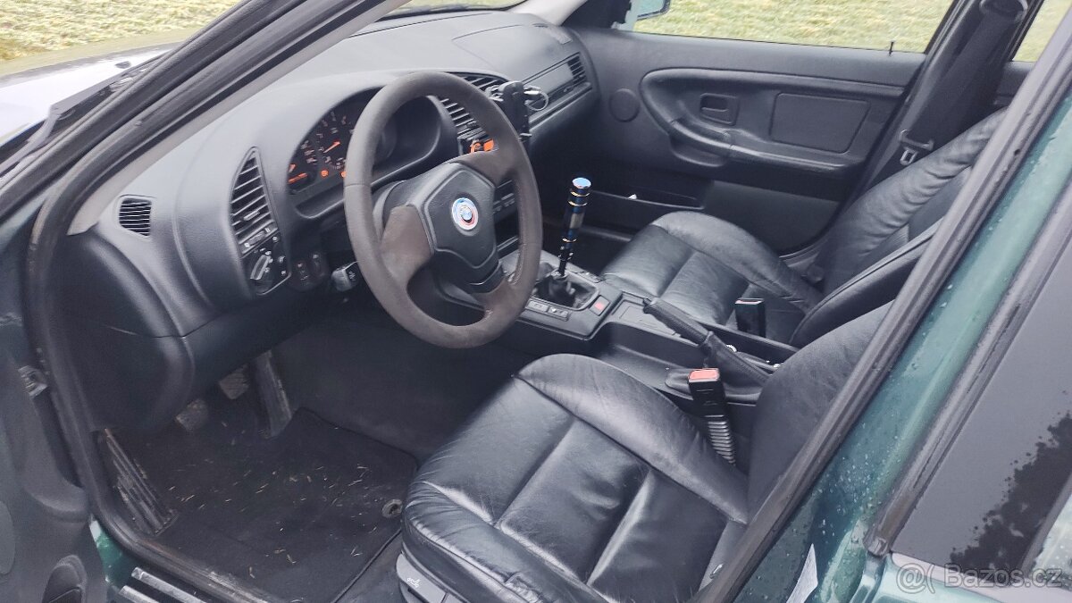 BMW e36 316i Touring - 5