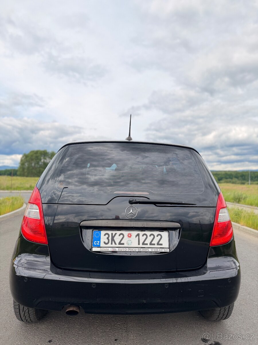 Mercedes-Benz A-Class W169 A160 Exkluzivně - 5
