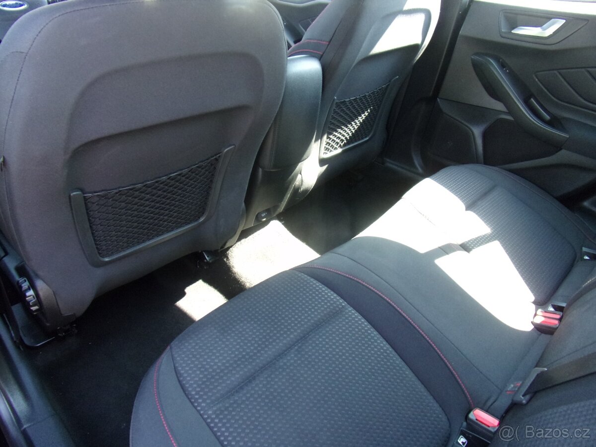 PRODÁM Ford Focus 1.0 EcoBoost ST-Line 1.maj. - 5