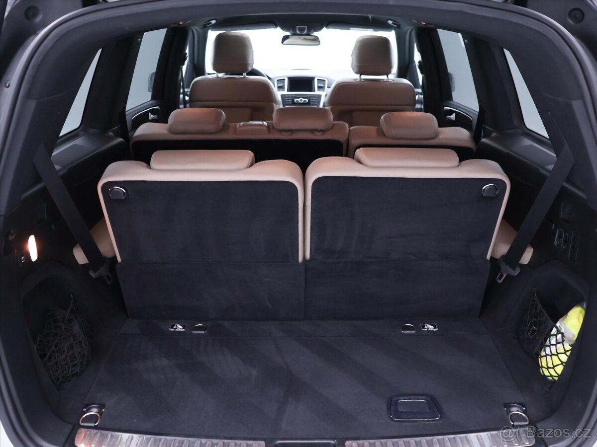 Mercedes-Benz GL 3,0 350 Bluetec 4Matic 7 míst (2014) - 5