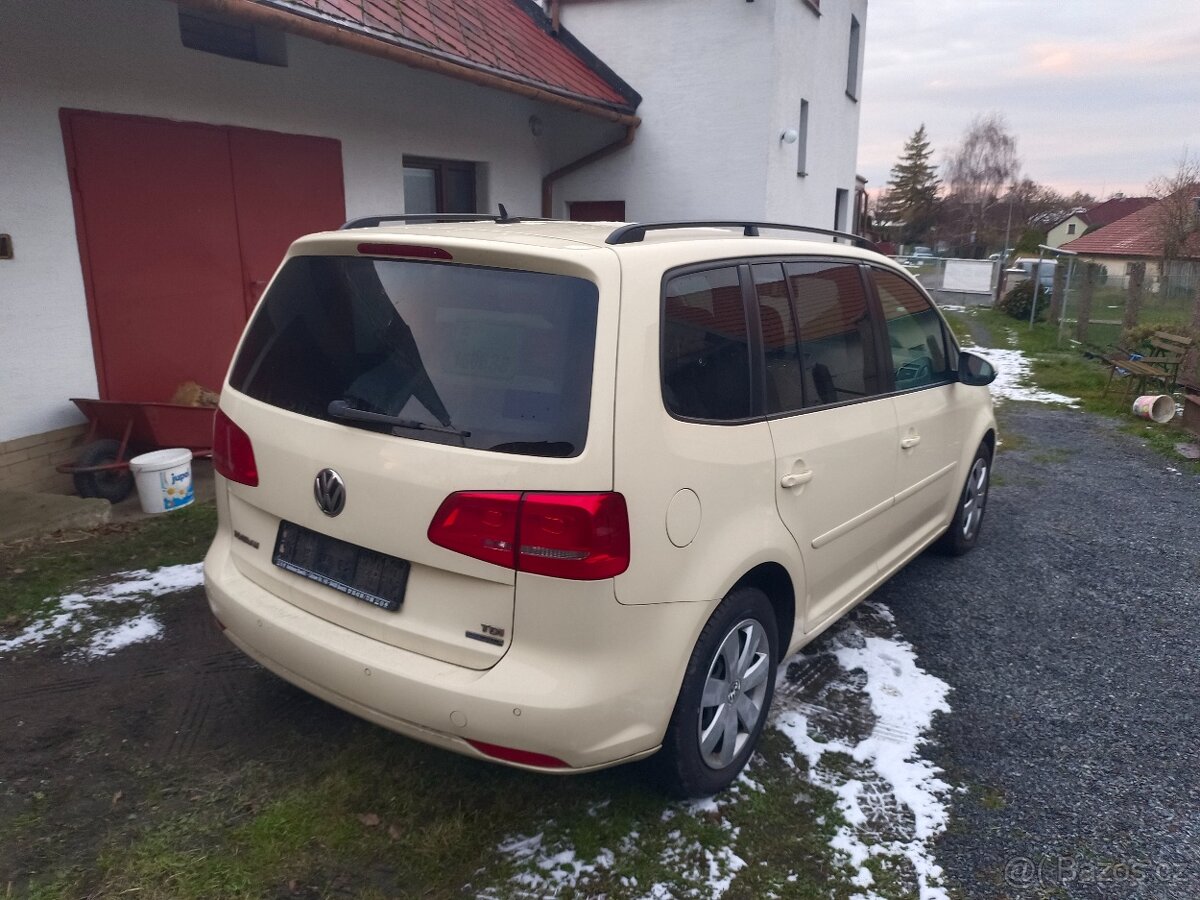 Volkswagen Touran 2012 - 5