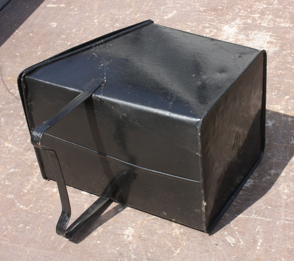 Uhlák na kolečkách + uhlák stojací. Cena za kus. - 5