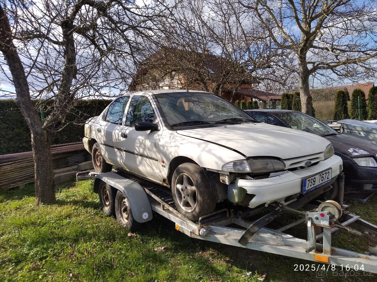 Ford Mondeo Mk1 - 5