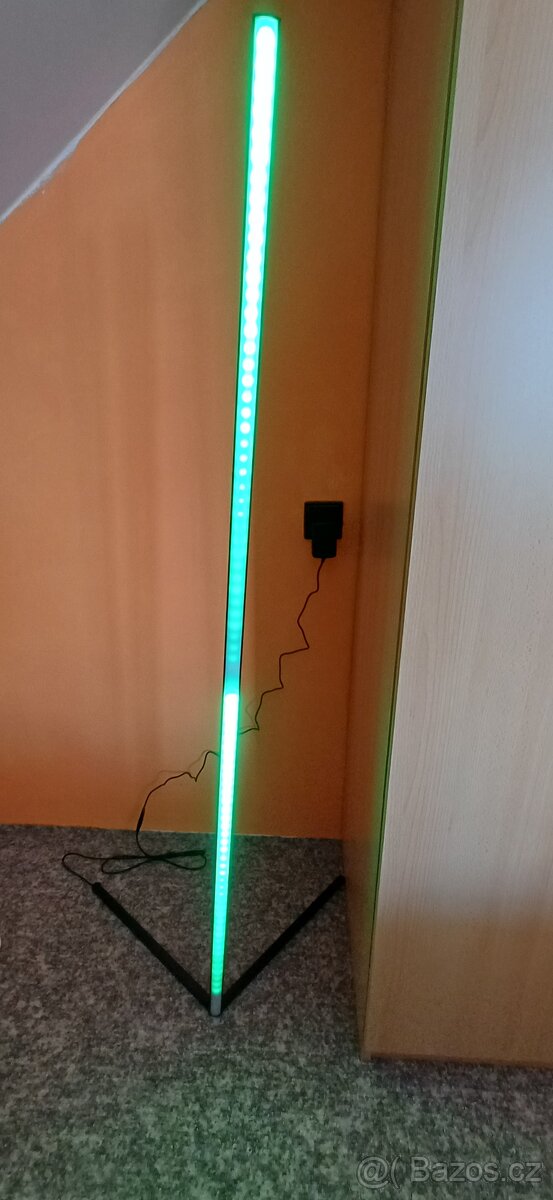 Led barevná stojací lampa na podlahu, dálkový ovladač - 5