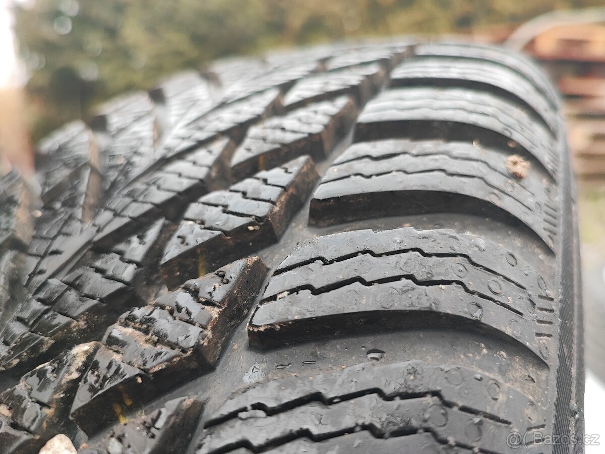 Nokian Snowproof - 5