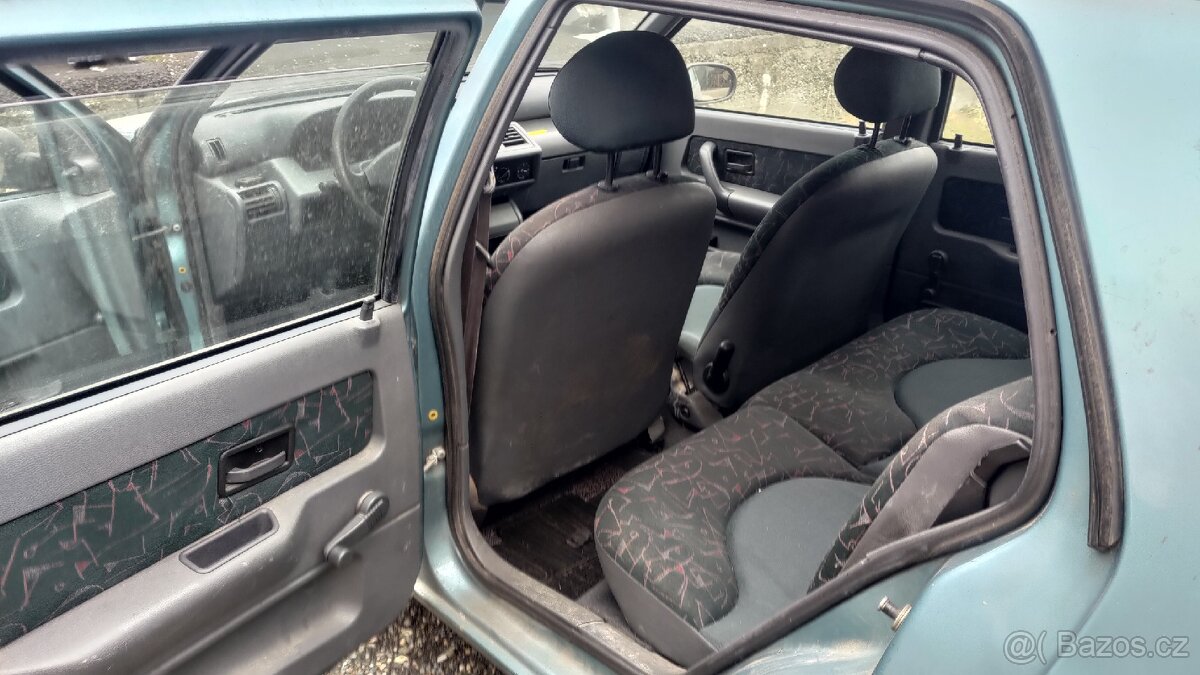 Renault Clio I 1.4 55 kW - 5