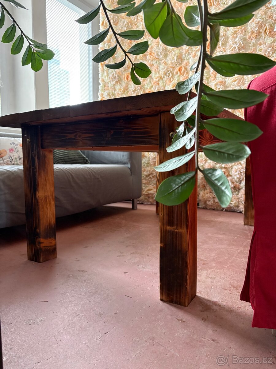 Masivní stůl na míru - 5