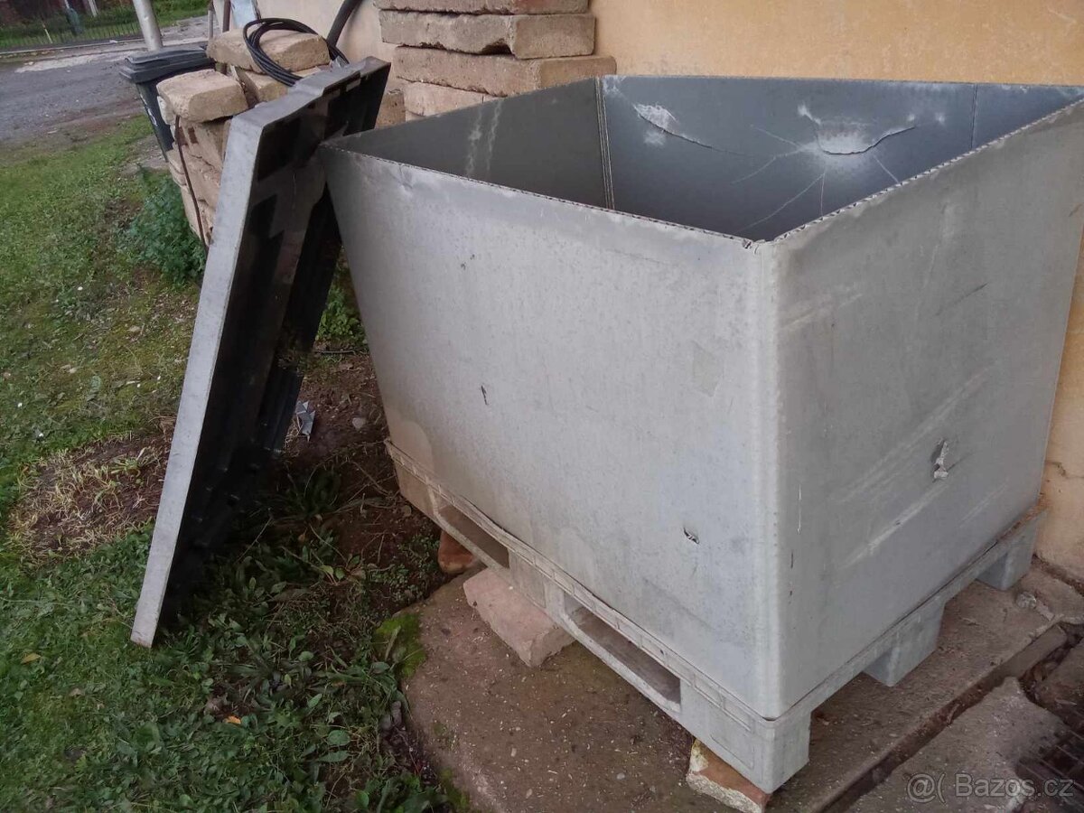 Plastová paleta - 5