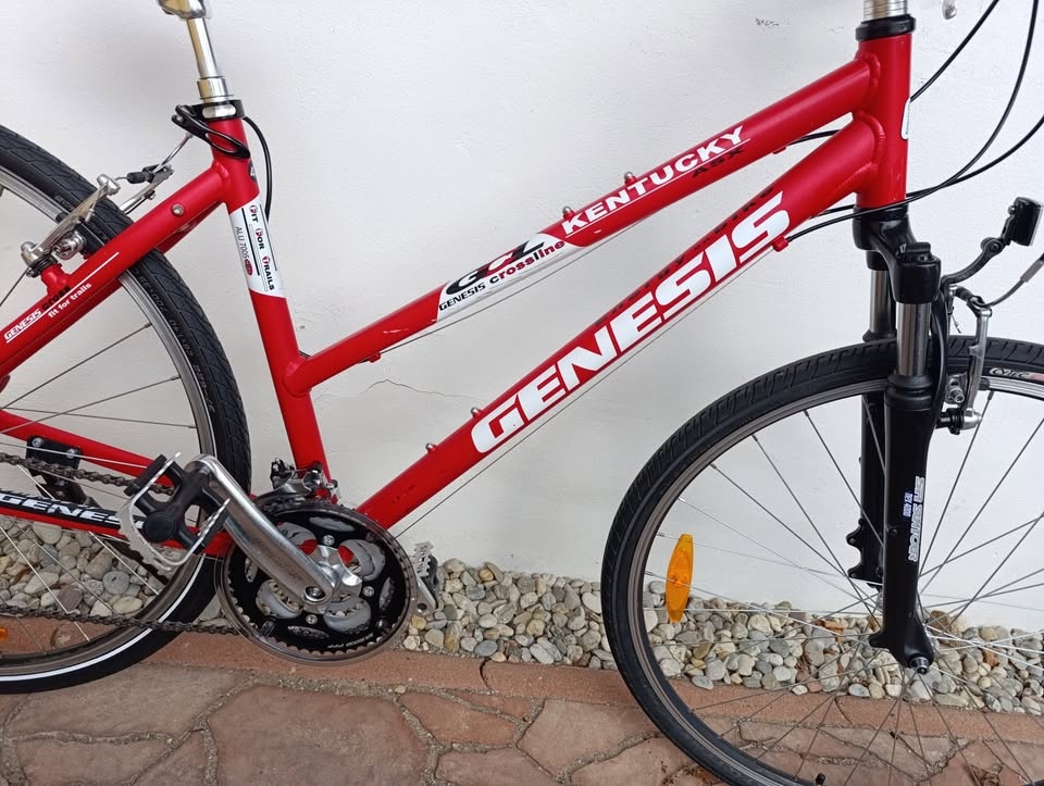 Dámské kolo Genesis - ALU rám 18,5" - 5