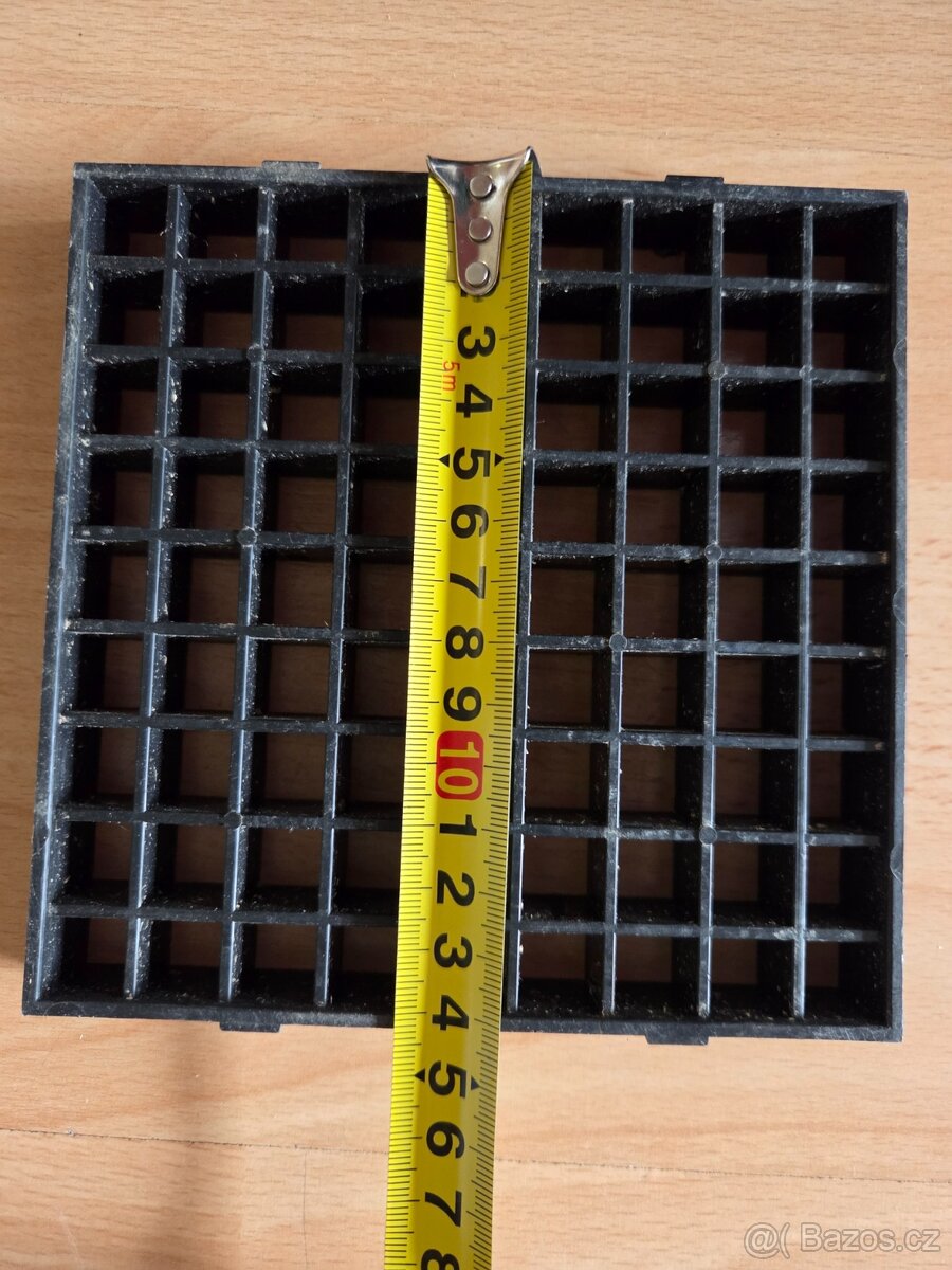 mřížka a klapka ke gajgru / lapač střešních splavenin - 5