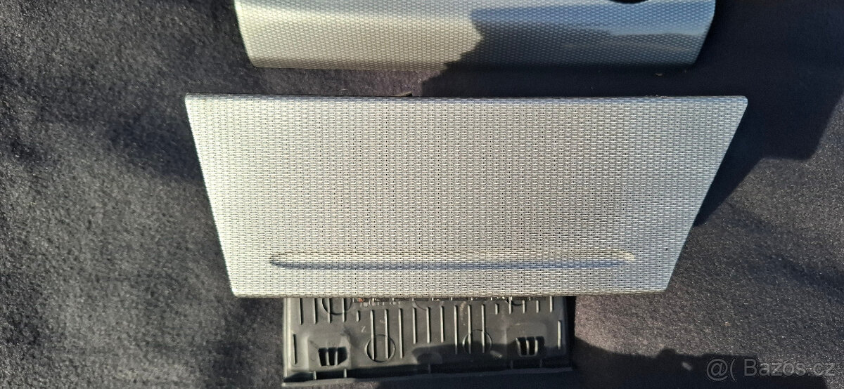 Ford Focus rámeček karbon Titanium - 5