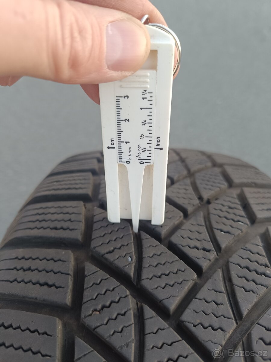 Zimní pneu 215/60/17 Matador - 5