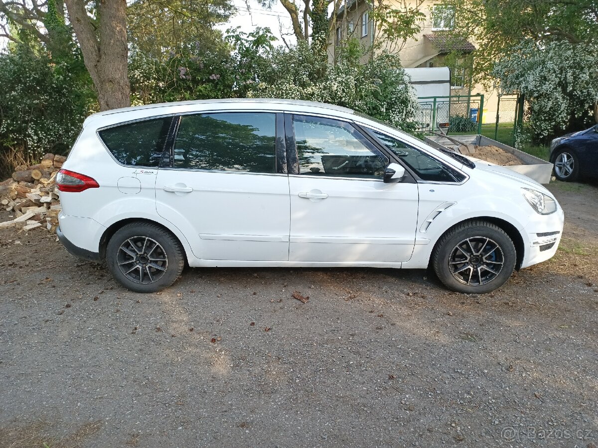 Ford S-Max - 5