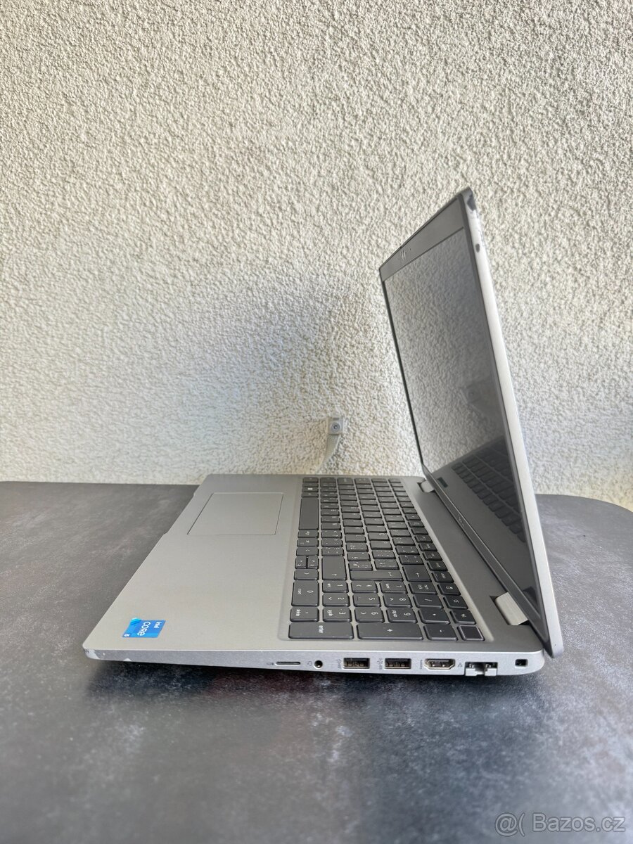Dell Latitude 5530 i5 12th - 5